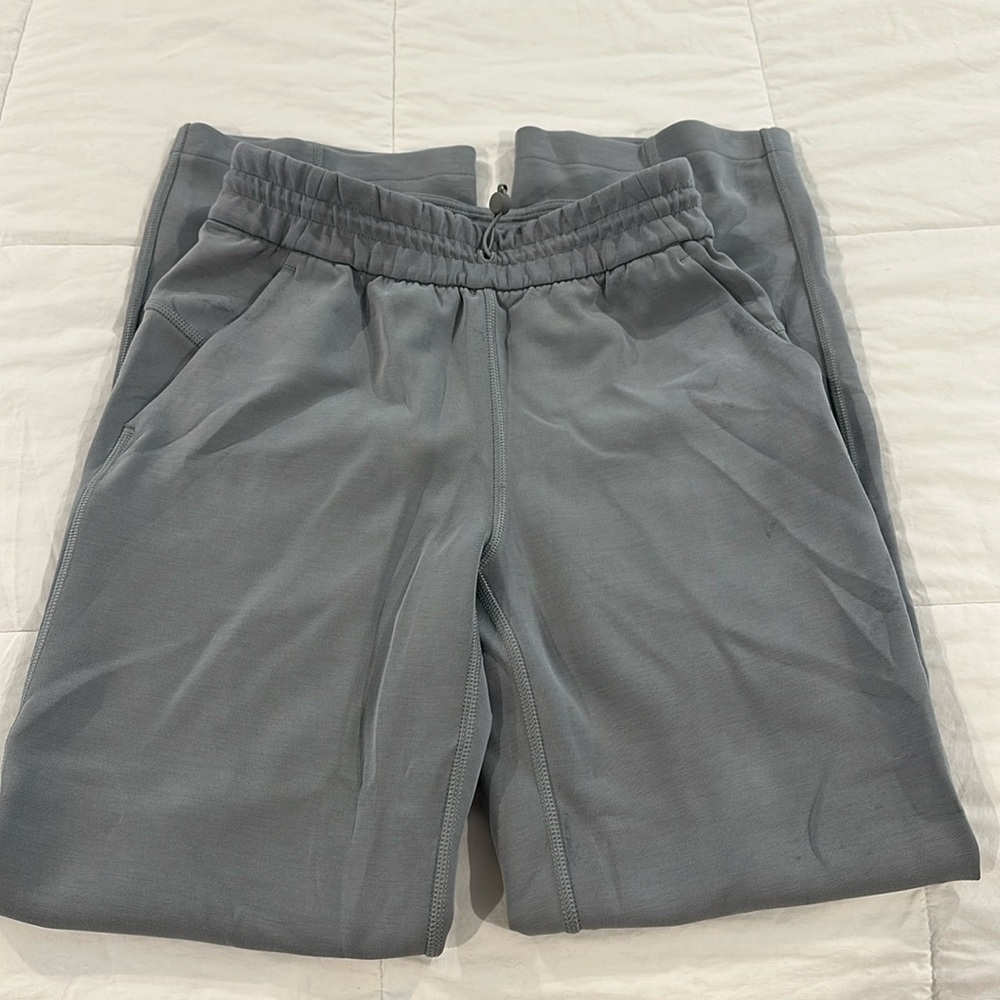 Lululemon sweatpants